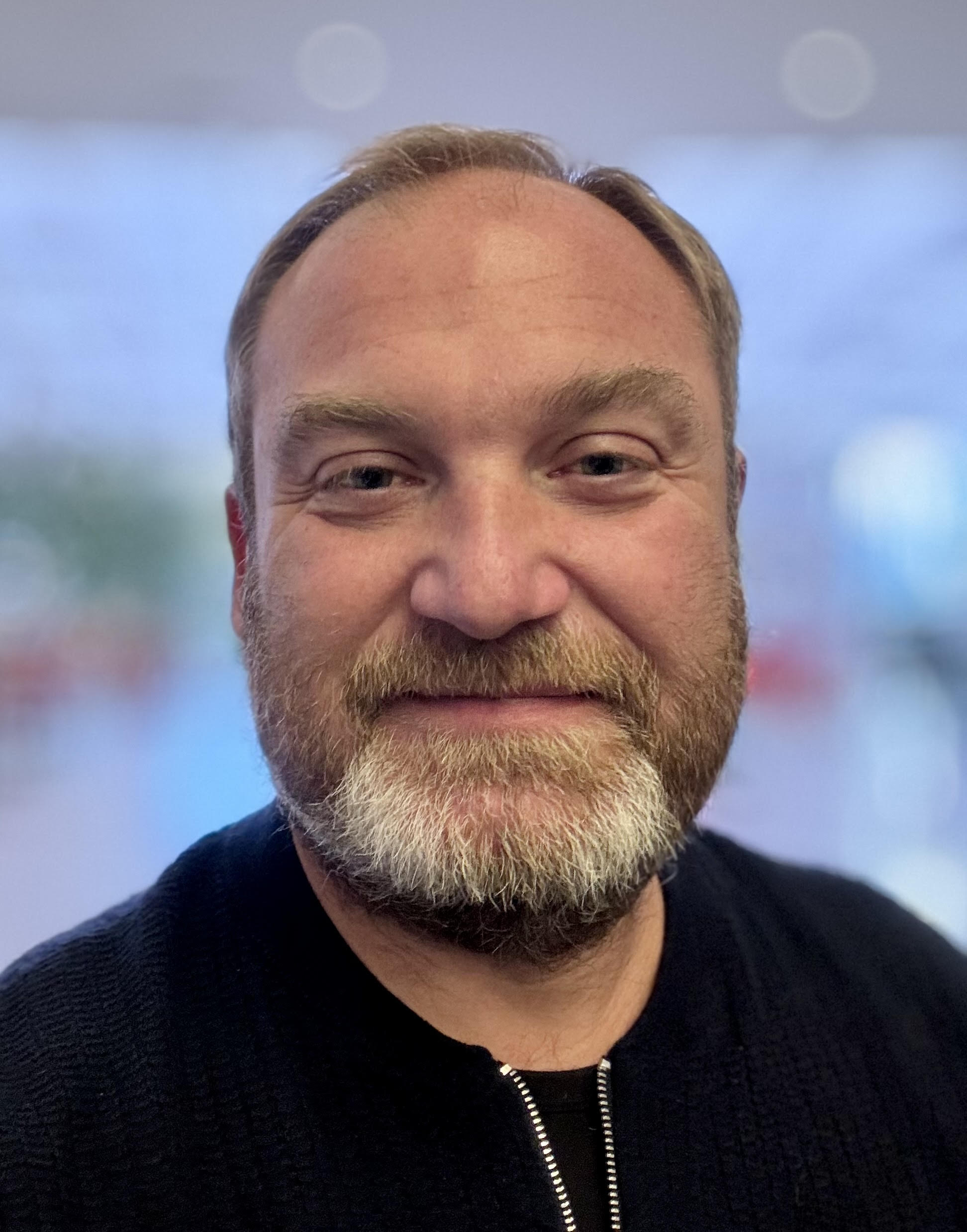 Dr. Martin Mňahončák
